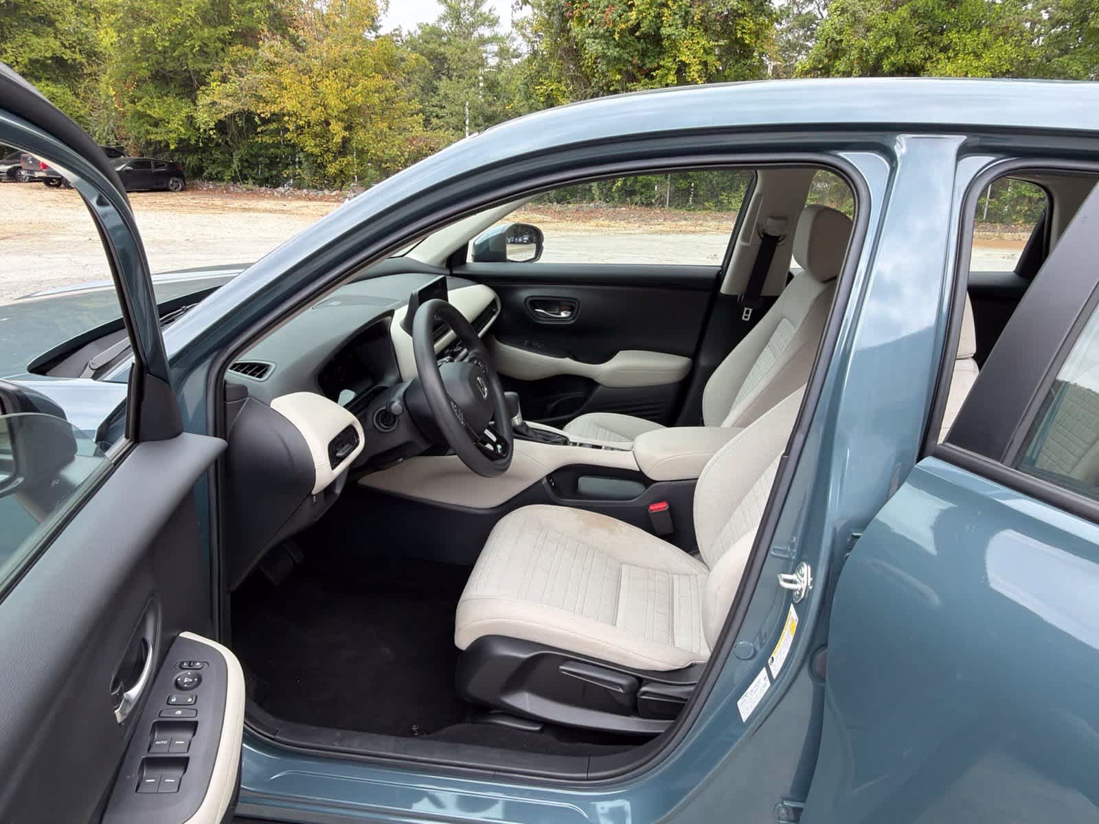 Used 2024 Honda HR-V LX image 17