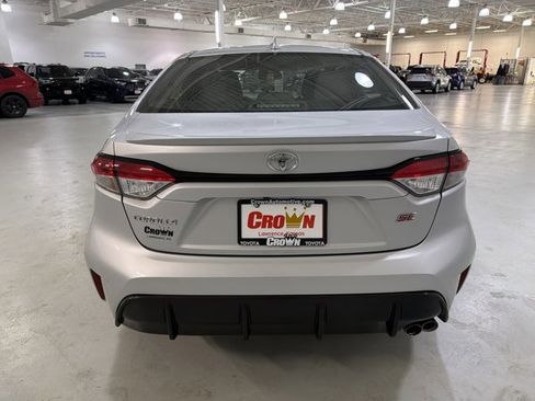 Used 2023 Toyota Corolla SE image 7