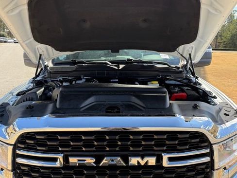 Used 2024 RAM 2500 Big Horn image 29