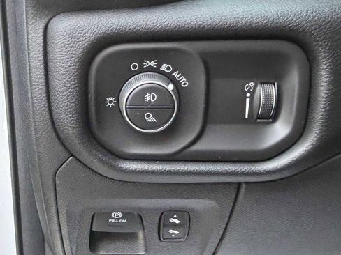 Certified 2022 RAM 1500 Big Horn image 15