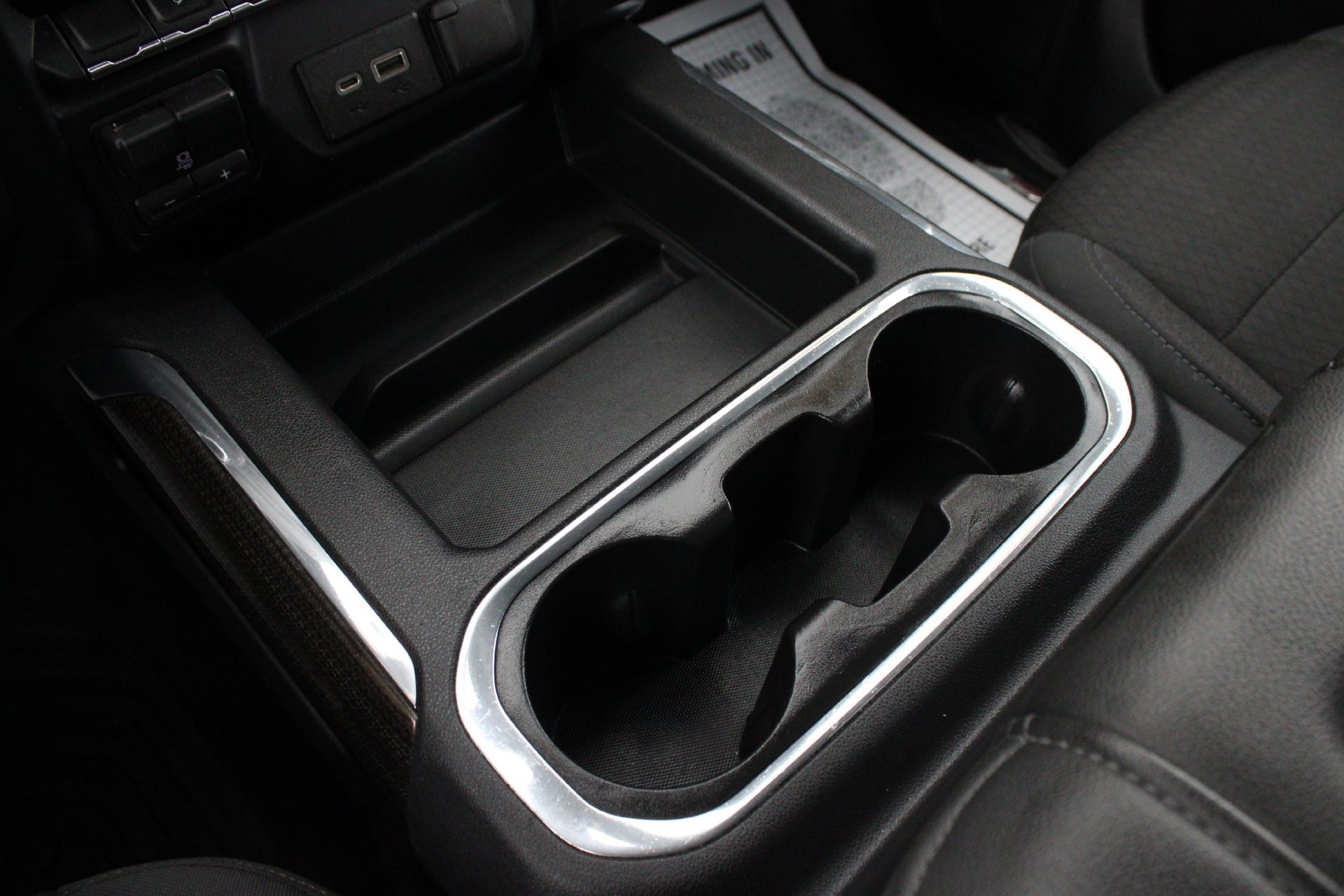 Used 2020 Chevrolet Silverado 1500 RST AWD/4WD image 43