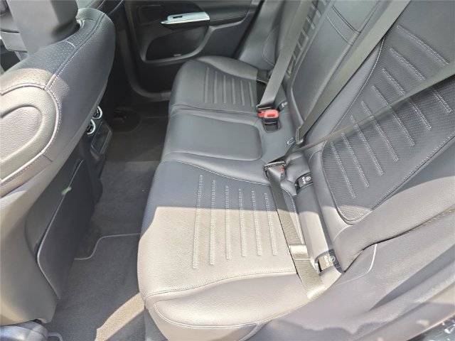 New 2026 Mercedes-Benz GLC 300 4MATIC image 15