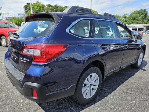 Used 2018 Subaru Outback 2.5i image 7