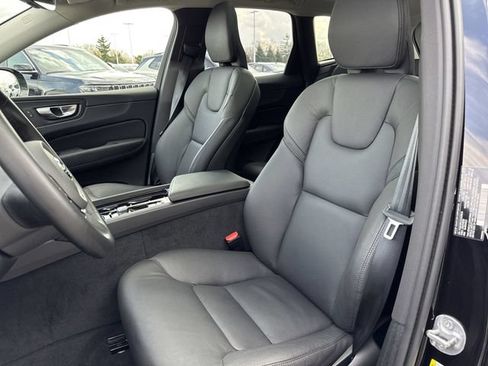 Used 2025 Volvo XC60 B5 Plus w/ Protection Package Premier AWD/4WD image 20
