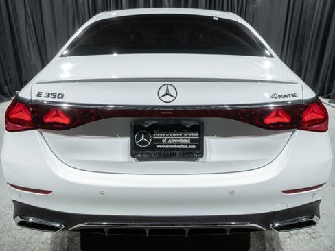 Used 2025 Mercedes-Benz E 350 4MATIC Sedan image 6