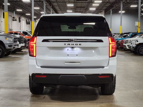 Used 2023 Chevrolet Tahoe Z71 w/ Luxury Package AWD/4WD image 10