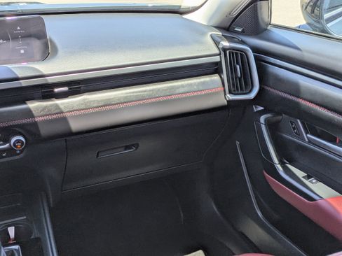Used 2025 MAZDA CX-50 AWD 2.5 Hybrid w/ Premium Pkg image 17