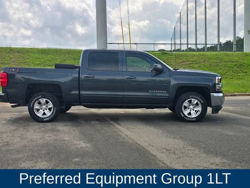 Used 2018 Chevrolet Silverado 1500 LT w/ All Star Edition AWD/4WD image 2