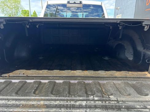 Used 2018 RAM 2500 Laramie AWD/4WD image 5