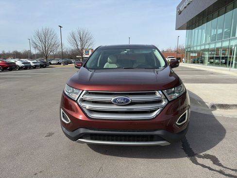 Used 2015 Ford Edge Titanium w/ Technology Package image 2