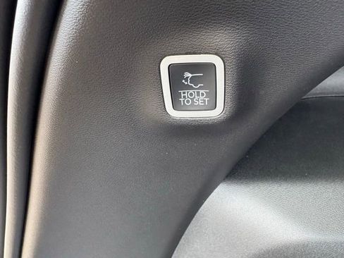 New 2025 Jeep Wagoneer S Limited w/ Comfort Package image 31