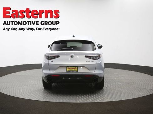 Used 2024 Alfa Romeo Stelvio Sprint image 39