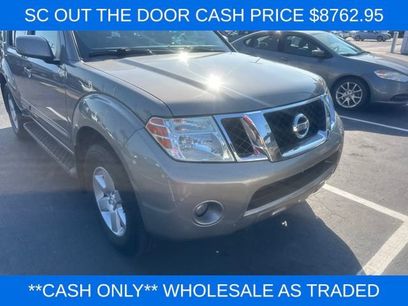 Used 2008 Nissan Pathfinder SE w/ Premium Pkg
