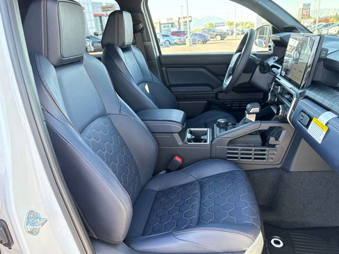 New 2026 Toyota 4Runner 4WD image 15
