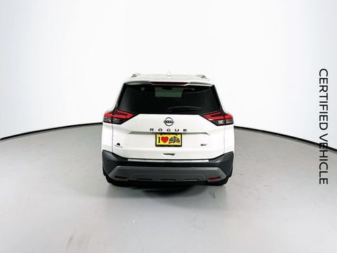 Certified 2022 Nissan Rogue SV w/ SV Premium Package FWD image 8