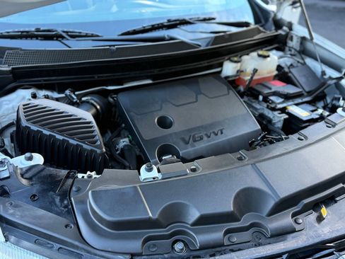 Used 2023 Chevrolet Traverse Premier w/ Redline Edition image 37