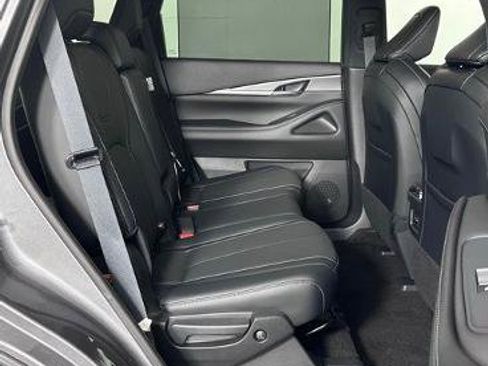 Certified 2023 INFINITI QX60 Luxe image 28