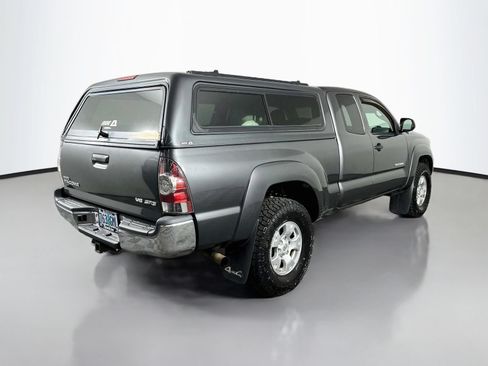 Used 2013 Toyota Tacoma 4x4 Access Cab V6 w/ SR5 Pkg image 8