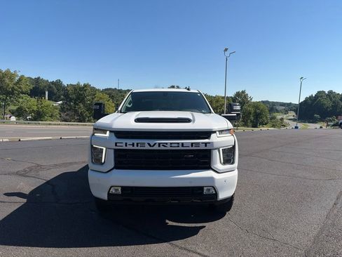 Used 2022 Chevrolet Silverado 2500 LT w/ Z71 Sport Edition AWD/4WD image 3