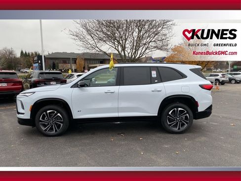 New 2026 Buick Enclave Sport Touring image 10