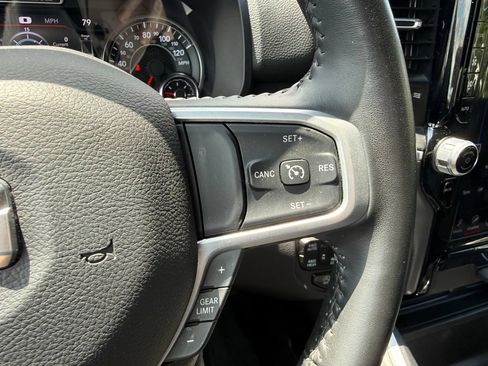 Used 2023 RAM 1500 Big Horn AWD/4WD image 17