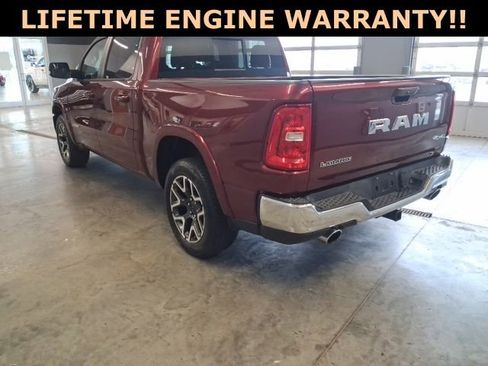 Certified 2025 RAM 1500 Laramie AWD/4WD image 6