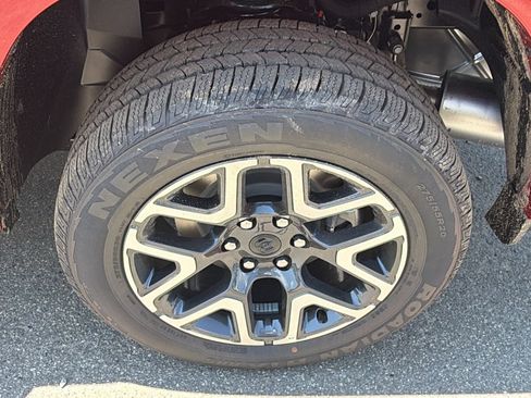 New 2026 RAM 1500 Laramie AWD/4WD image 12