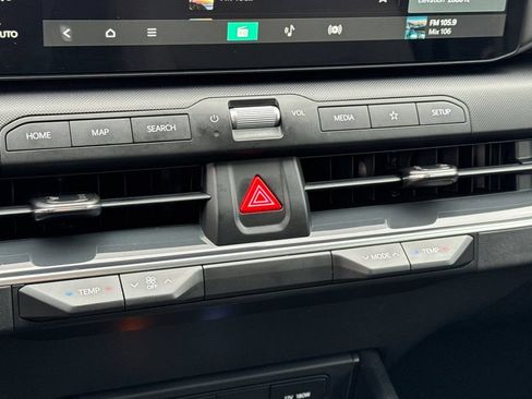 Used 2025 Kia K4 EX FWD image 21