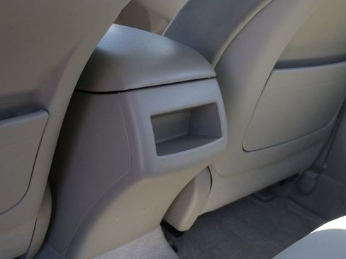 Used 2008 Toyota Camry LE image 13