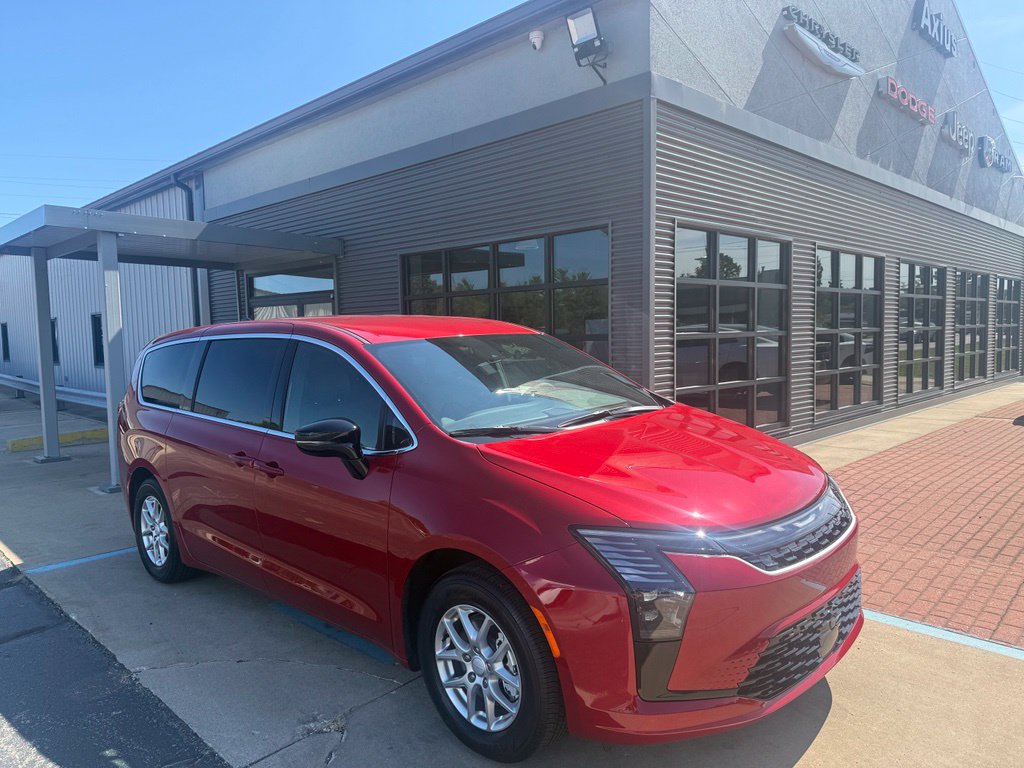 New 2027 Chrysler Pacifica Select FWD image 5