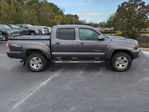 Used 2012 Toyota Tacoma PreRunner image 4
