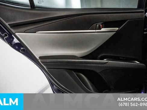 Used 2025 Toyota Camry SE image 48