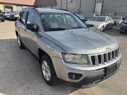 Used 2014 Jeep Compass Sport w/ Power Value Group FWD image 7