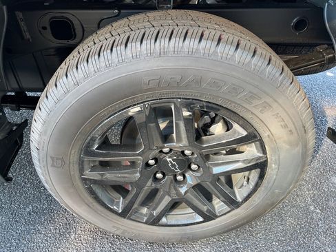 New 2026 Chevrolet Silverado 1500 Custom w/ Rally Edition image 10