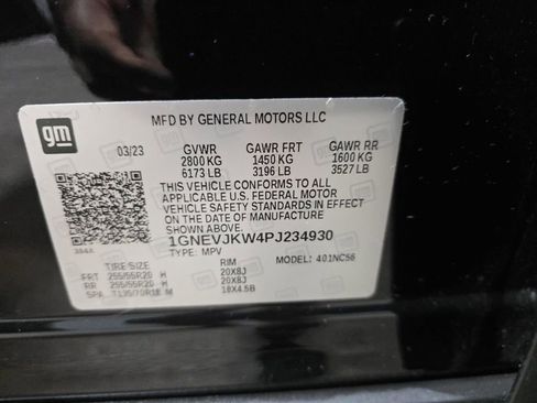 Used 2023 Chevrolet Traverse RS image 23