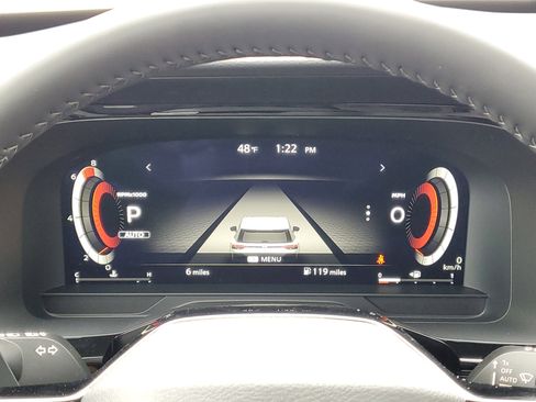 New 2026 Nissan Pathfinder Platinum image 9