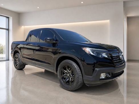 Used 2017 Honda Ridgeline Black Edition image 7