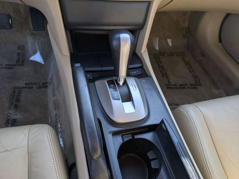 Used 2010 Honda Accord EX-L image 19