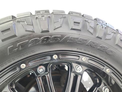 Used 2014 Toyota 4Runner Limited image 32