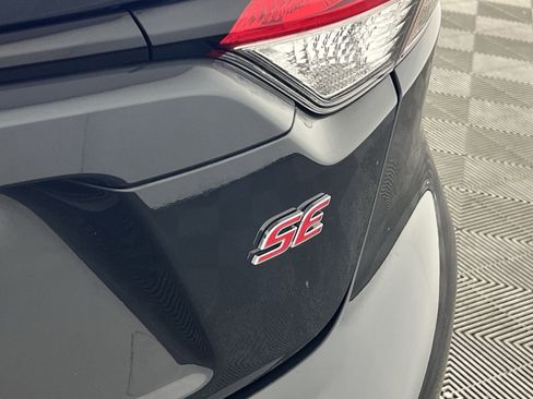 Used 2025 Toyota Corolla SE image 27