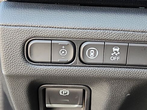 Used 2025 Acura MDX SH-AWD image 25