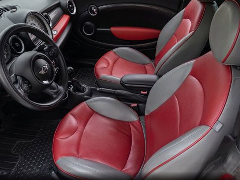 Used 2013 MINI Cooper Roadster S FWD image 3