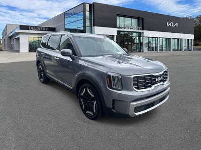 Certified 2023 Kia Telluride S w/ S Sunroof Package