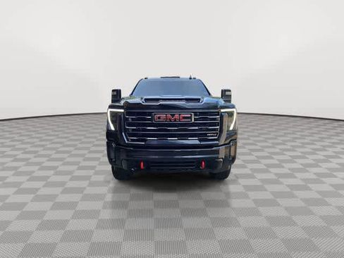 Used 2024 GMC Sierra 2500 AT4 w/ AT4 Premium Plus Package AWD/4WD image 6
