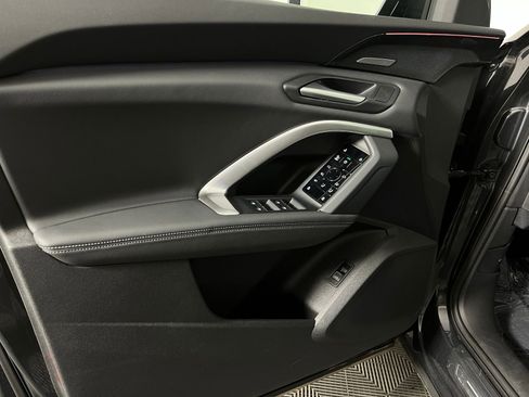 Certified 2025 Audi Q5 Premium Plus w/ Premium Plus image 13