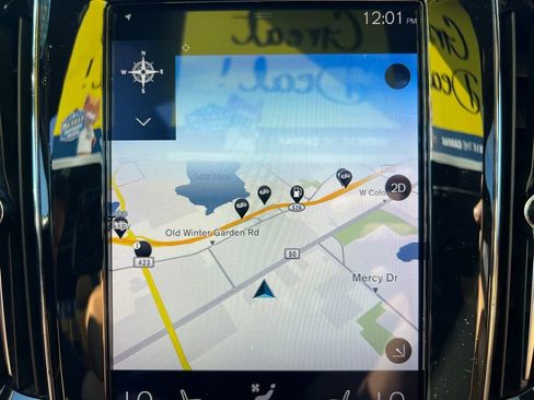 Used 2020 Volvo V60 T5 Cross Country image 35