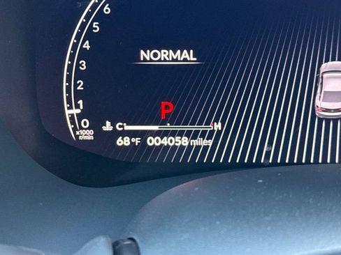 Certified 2025 Acura TLX w/ Technology Package image 33