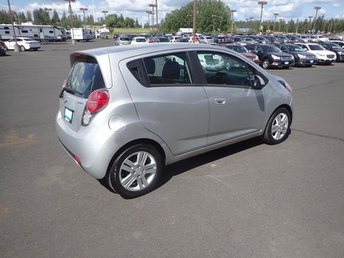 Used 2015 Chevrolet Spark LT FWD image 5