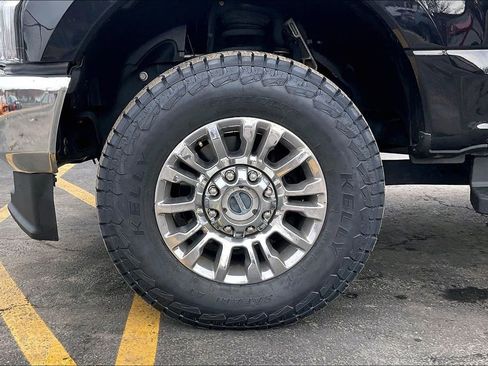 Certified 2020 Ford F350 Lariat w/ Lariat Ultimate Package image 8