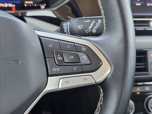 Used 2024 Volkswagen Taos S image 27